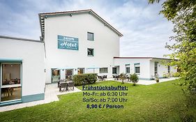 Hotel Am Wiesenweg L 24H Check-In