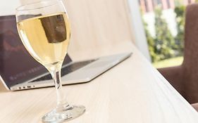 Hotel Am Wiesenweg L 24H Check-In